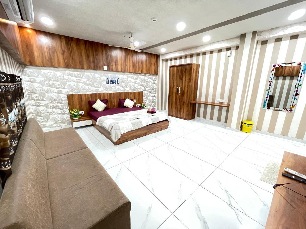 Kesar Hotel Viramgam Ngoại thất bức ảnh