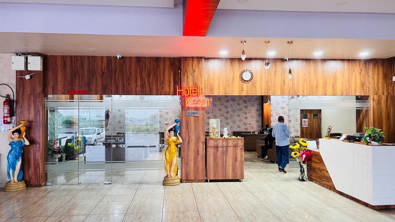 Kesar Hotel Viramgam Ngoại thất bức ảnh